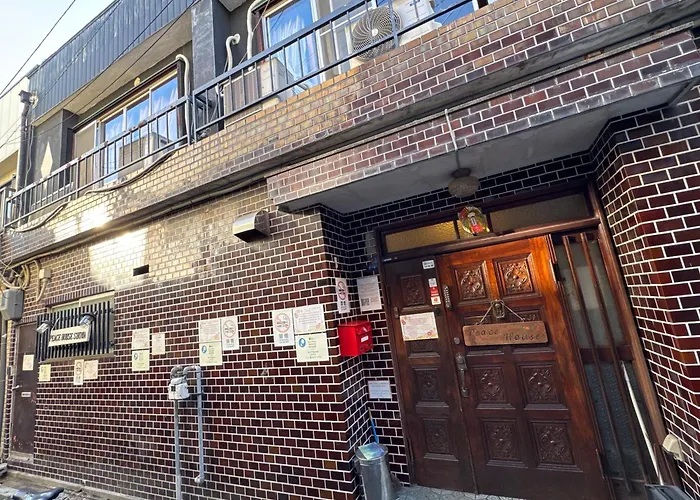 Peace House Showa Osaka